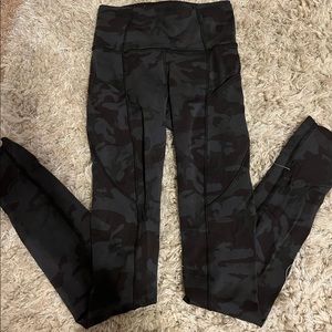 Lululemon Leggings 28”